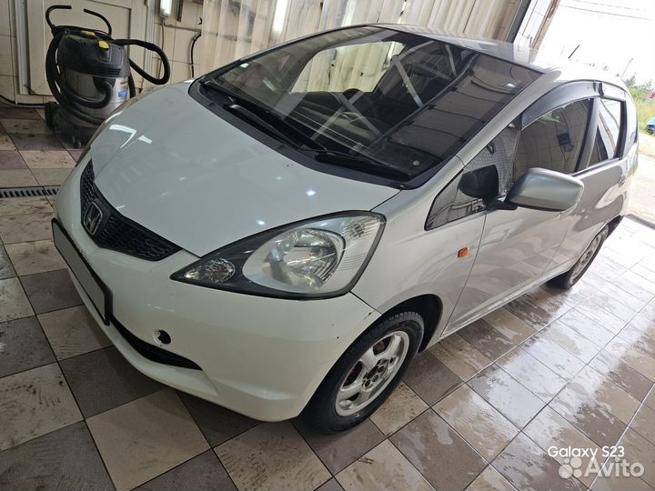 Honda Fit 1.3 CVT, 2007, 317 000 км
