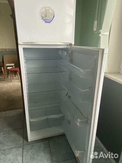 Холодильник