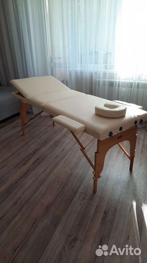 Массажный стол Loft на ножках из бука