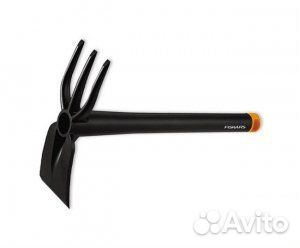 Посадочная вилка-тяпка Fiskars 137040