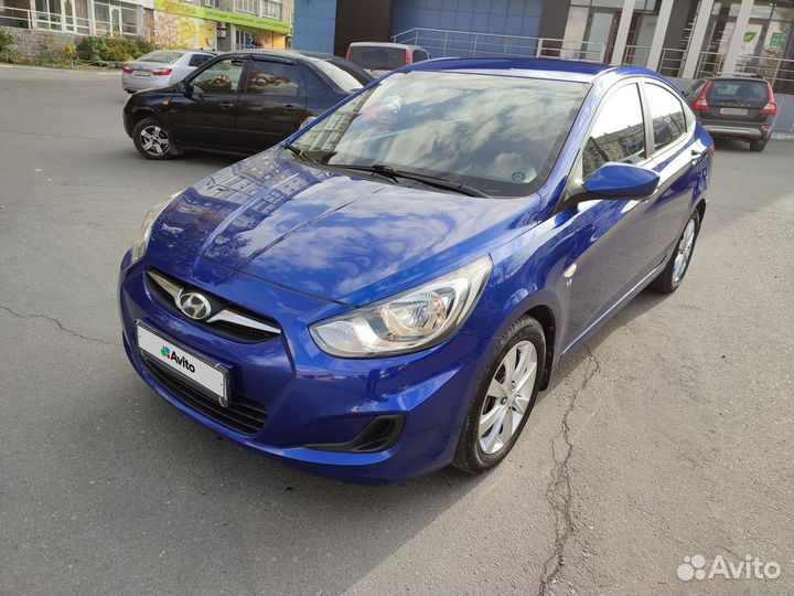 Hyundai Solaris 1.6 AT, 2011, 130 000 км