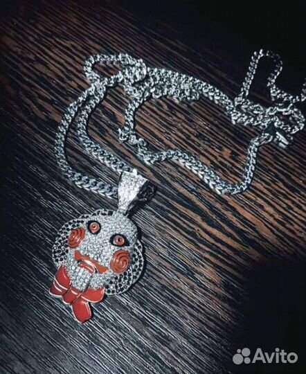 Кулон с фианитами