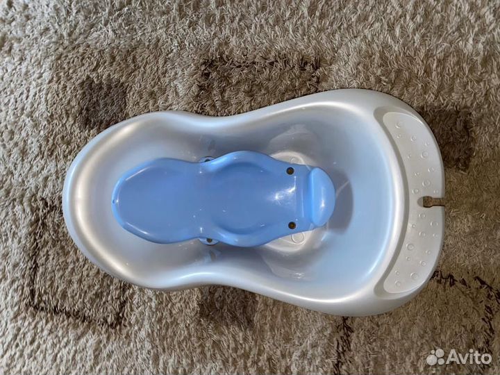 Ванночка для купания с горкой