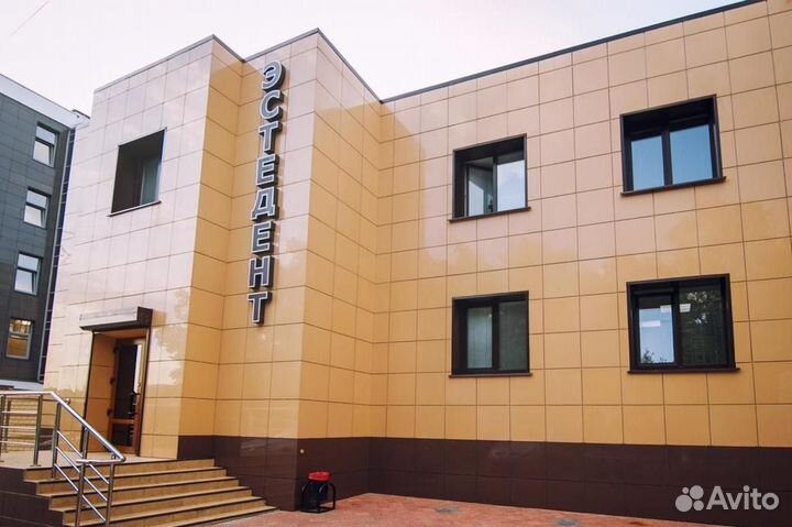 Врач стоматолог терапевт