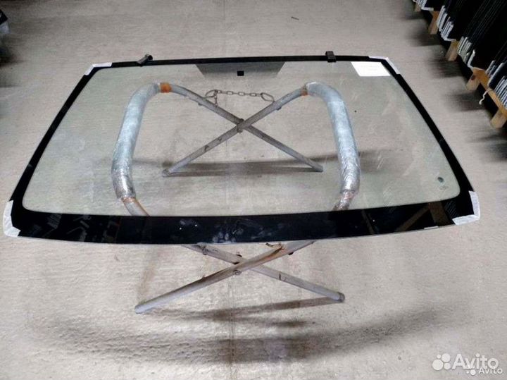 Лобовое стекло Ssang Yong Actyon / Kyron