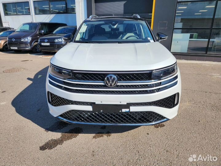 Volkswagen Tavendor 2.0 AMT, 2024