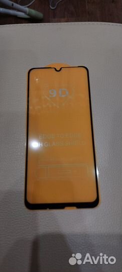 Защитные стекла на Huawei Honor 10i, lite, 20e, P