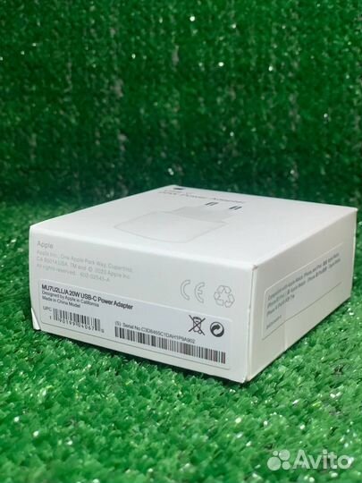 Блок зарядки iPhone 20w