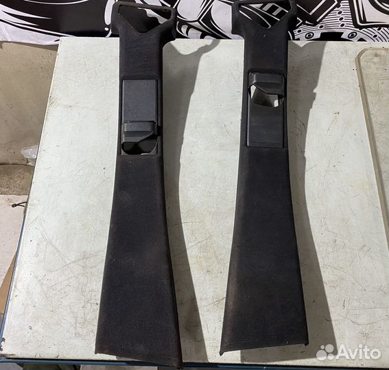 Обшивки центральной стойки Mercedes Benz W210