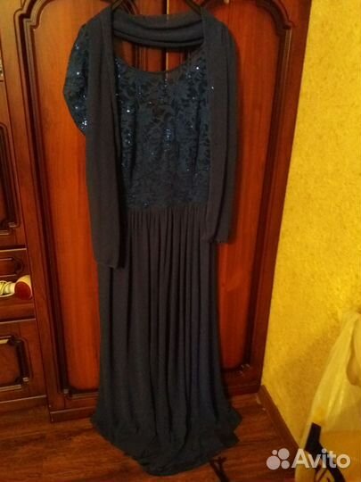 Вечернее платье в пол