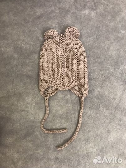 Шапочка для малыша ручной работы