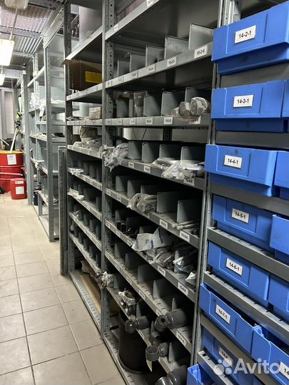 Запчасти на машину Scania