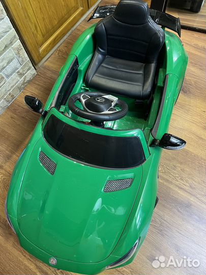 Продам электромобиль детский на пульте управления