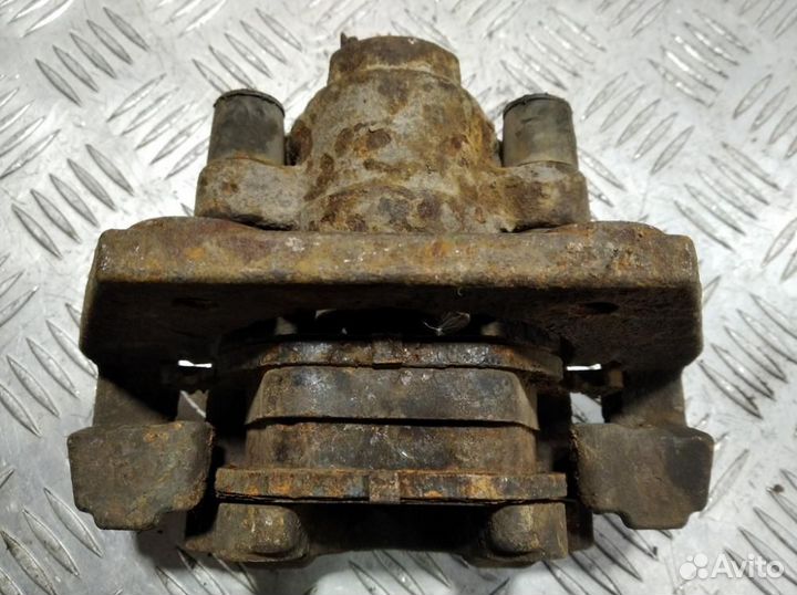 Суппорт задний левый Bmw X5 e53 2000-2007