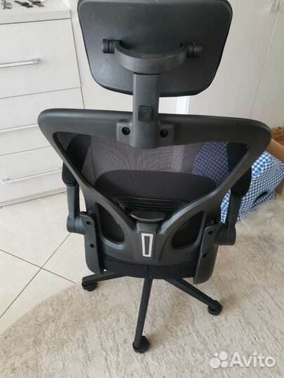 Компьютерное кресло новое
