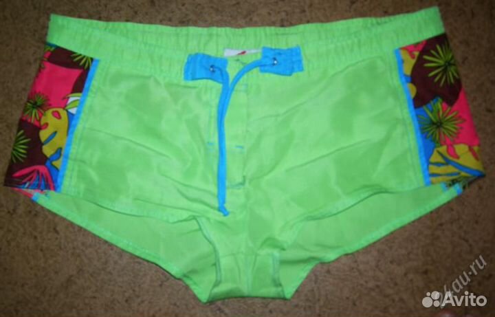 Шорты синтет. (42 размер)