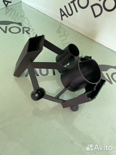 Маслоотражатель Volkswagen Touareg 7P 3.0D crca