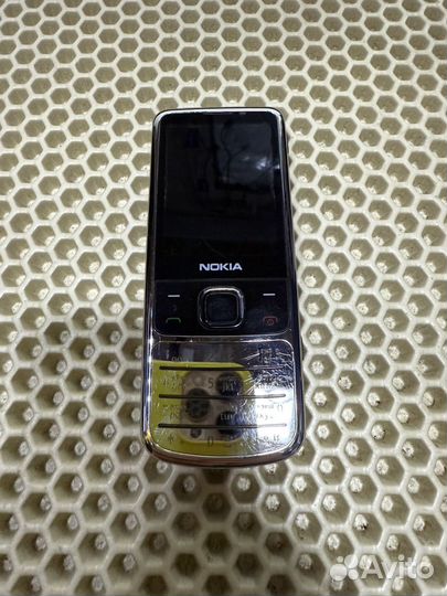 Nokia 6700 Classic