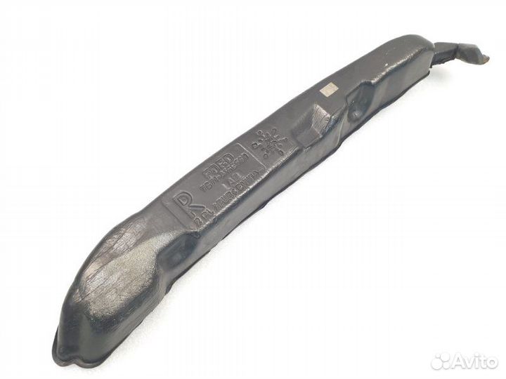 Пыльник крыла передний правый Ford Mondeo 4 1.6 TI