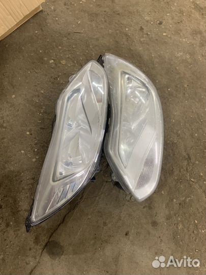Фары на ford focus 3