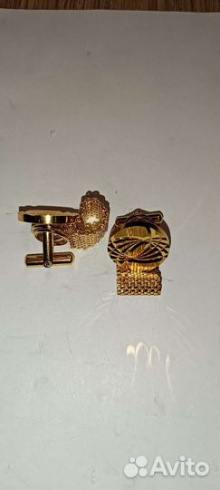 Запонки позолоченные