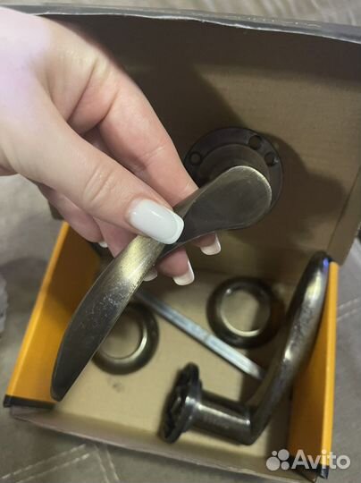 Ручки дверные для межкомнатных