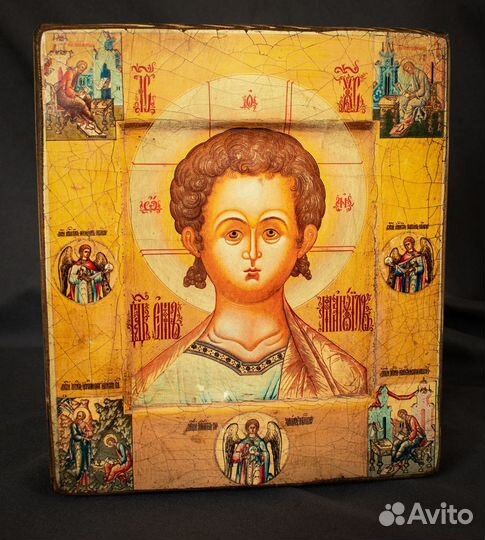 Икона деревянная в ковчеге 