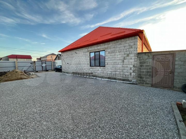 Дом 122 м² на участке 5 сот.