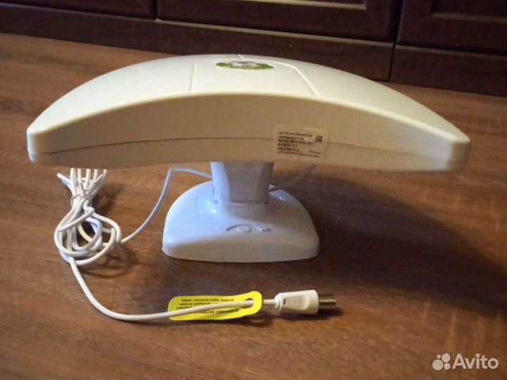 Антенна Fobos 2.1 5v, комнатная с усилителем