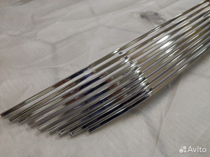 Решетка в бампер Toyota Rav 4 (XA40) 2012-2015