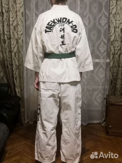 Пояса разного цвета для тхэквондо