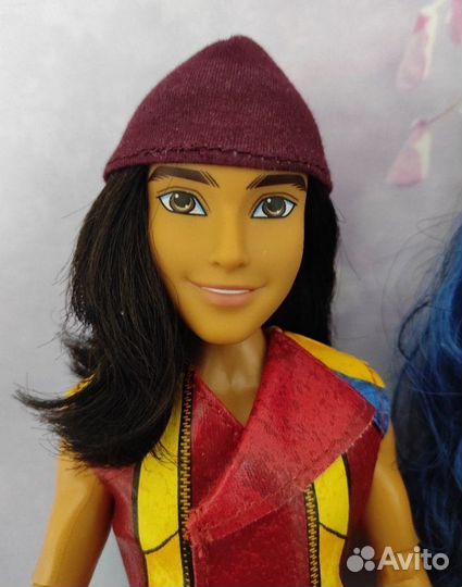 Куклы Наследники. Иви и Джей