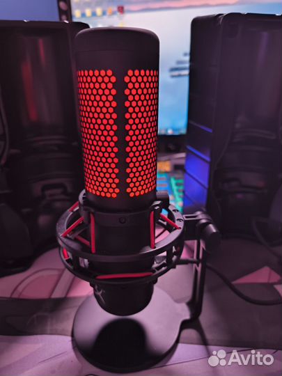 Микрофон hyperx quadcast