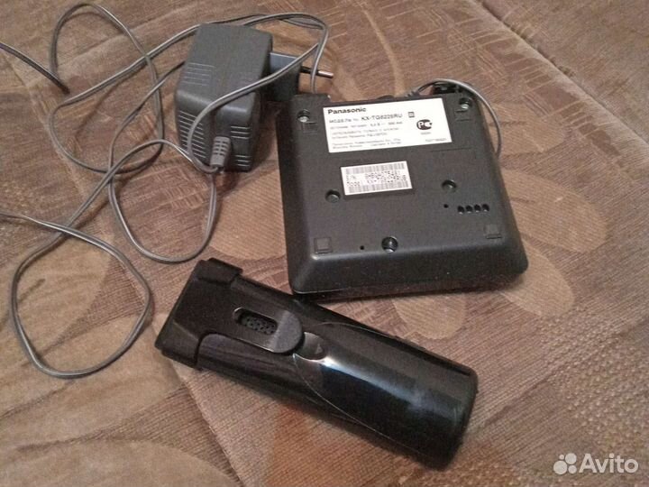 Телефон Panasonic KX-tg8225ru