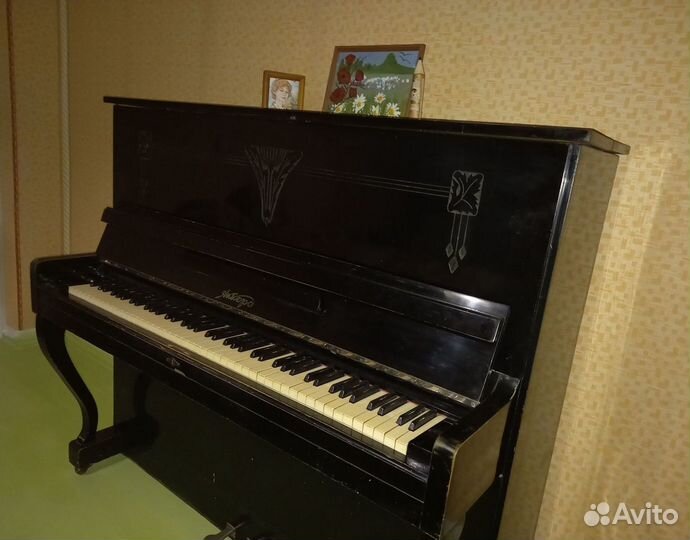 Музыкальные инструменты бу