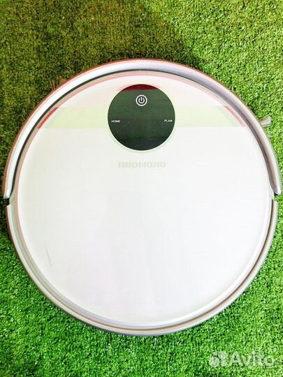 Робот-пылесос Redmond (щ 36160)