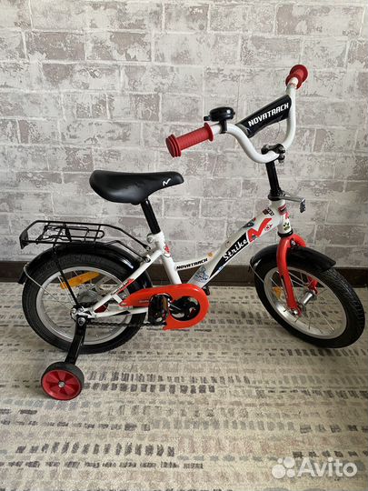 Велосипед детский. 4- колесный