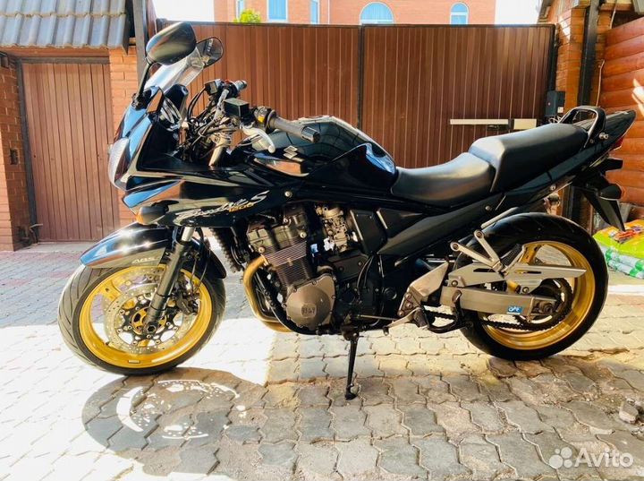 Suzuki gsf 1200s bandit Final Edition