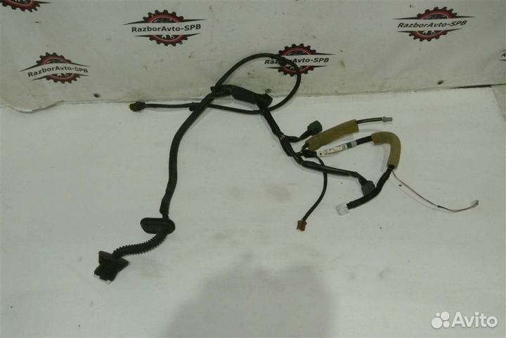 Проводка двери Infiniti FX30d S51