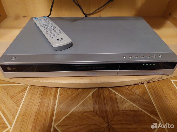 Пишущий DVD плеер LG