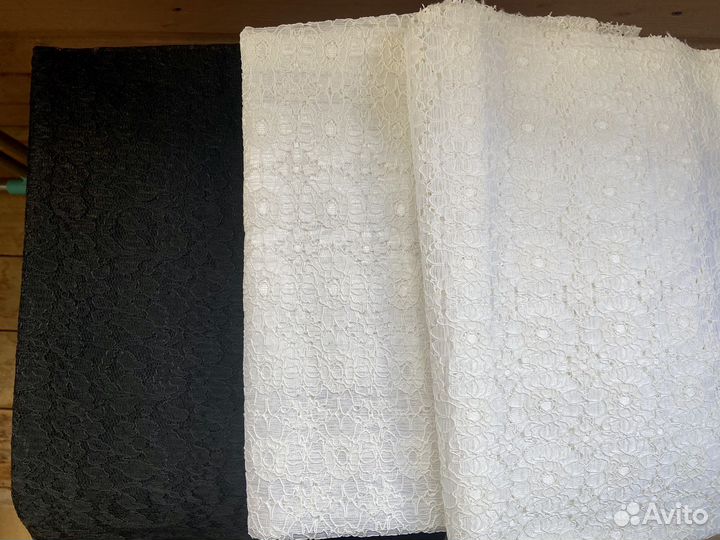Отрез гипюра