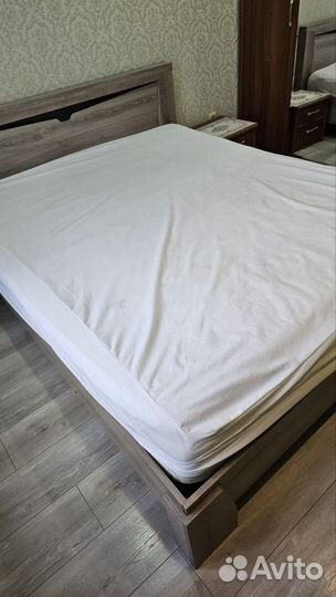 Матрас 160х200 бу