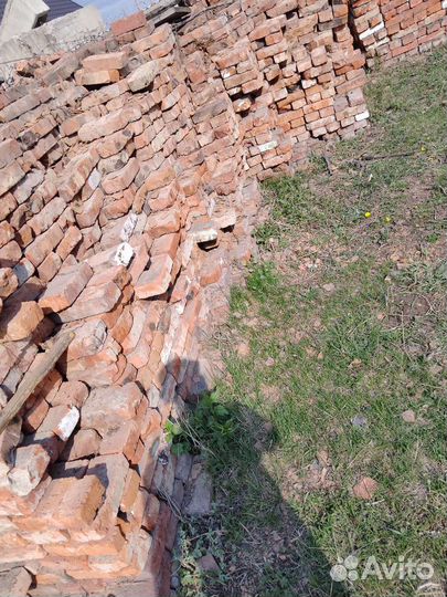 Продам кирпич