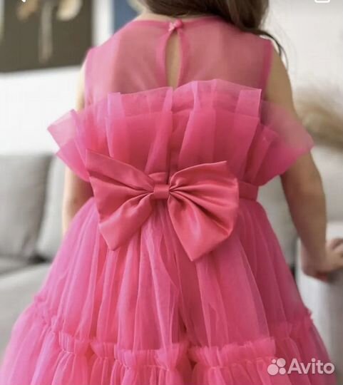 Платье нарядное для девочки 110