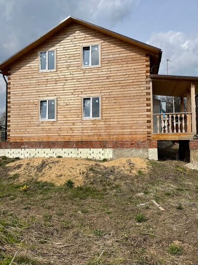 Дом 147 м² на участке 7 сот.