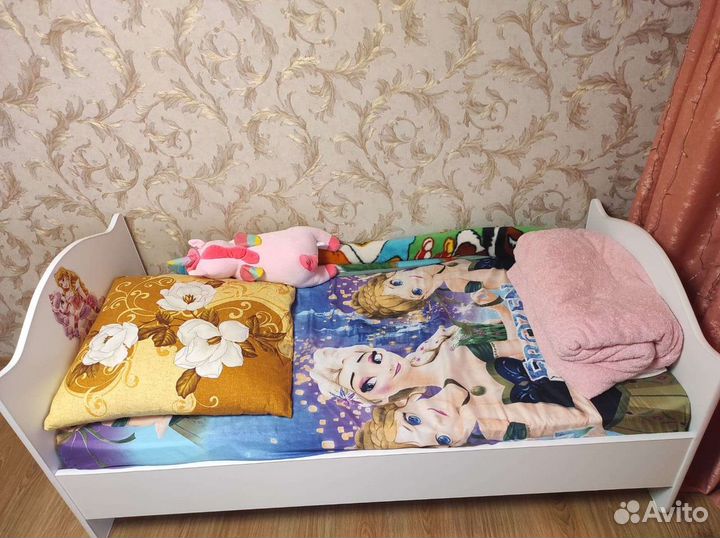 Кровать для девочки с ортопедическим матрасом