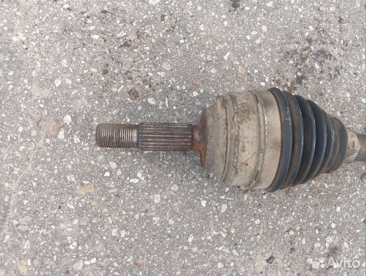 Привод правый renault logan 1