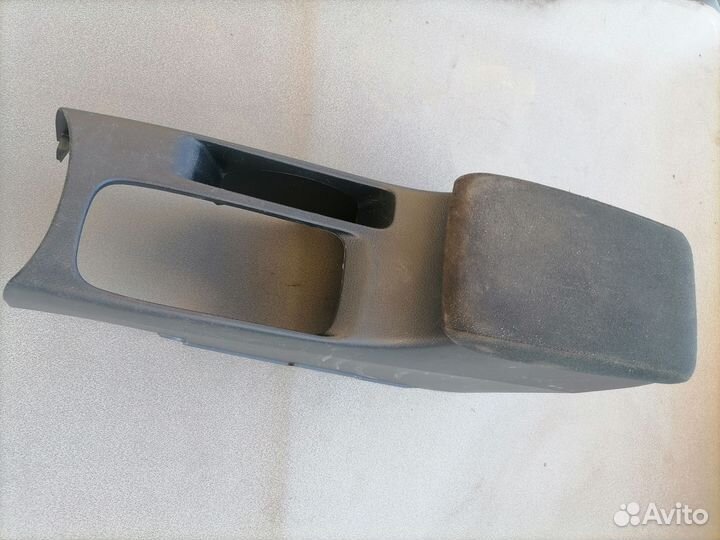 Подлокотник для Mitsubishi Lancer 9 (CS) 2003-2008