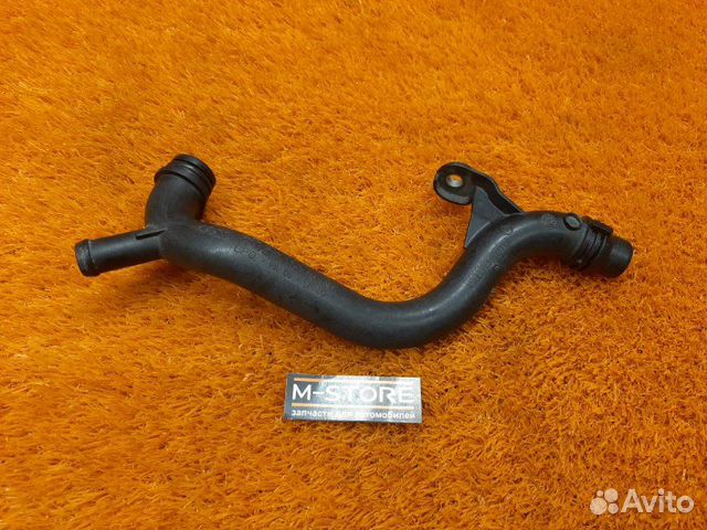 Патрубок системы охлаждения Audi Q5 8R cdnc 2010