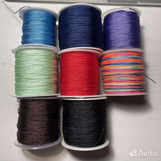 Шнур нейлоновый для плетения браслетов 0,9 мм